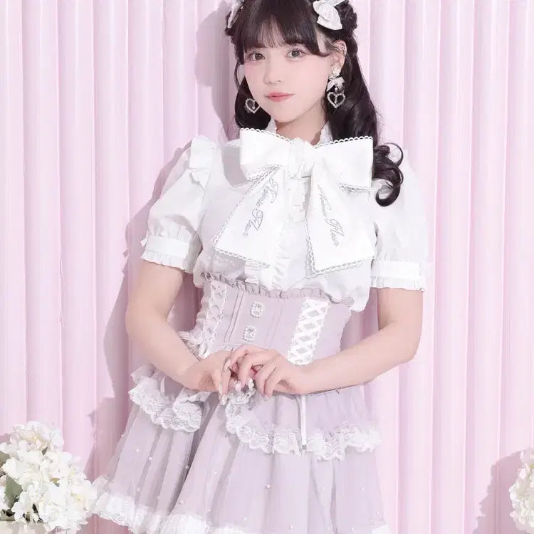[BUNJANG] NOEMIE Sparkling Ribbon Tie Embroidery Short Sleeve Blouse / 노에미 NOEMIE 반짝반짝 리본 타이 자수 반팔 블라우스