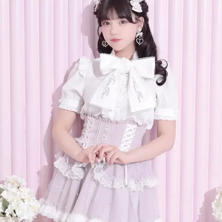 [BUNJANG] NOEMIE Sparkling Ribbon Tie Embroidery Short Sleeve Blouse / 노에미 NOEMIE 반짝반짝 리본 타이 자수 반팔 블라우스
