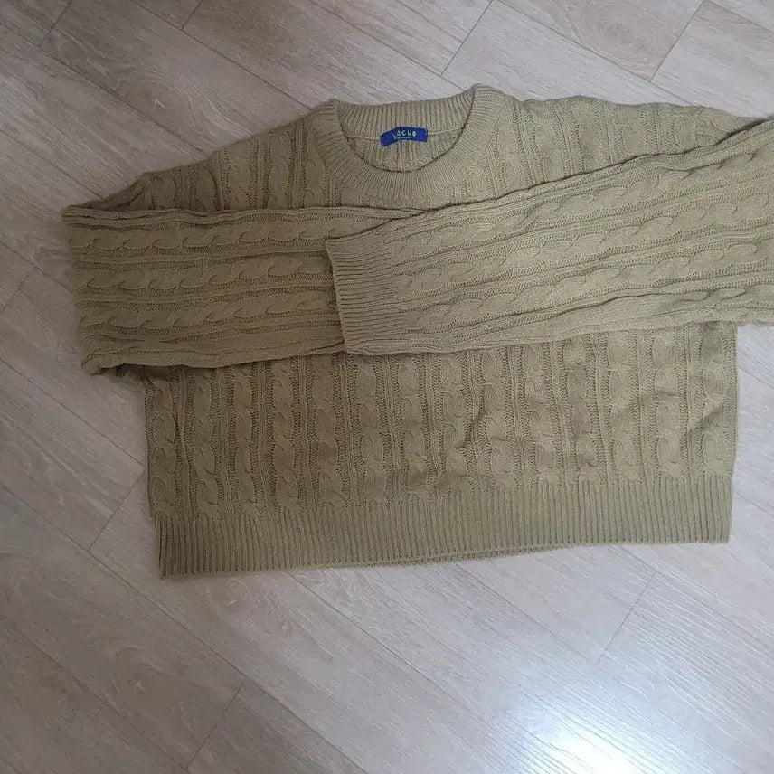 [BUNJANG] KACHO Cable Knit Sweater / KACHO 꽈배기 니트 스웨터