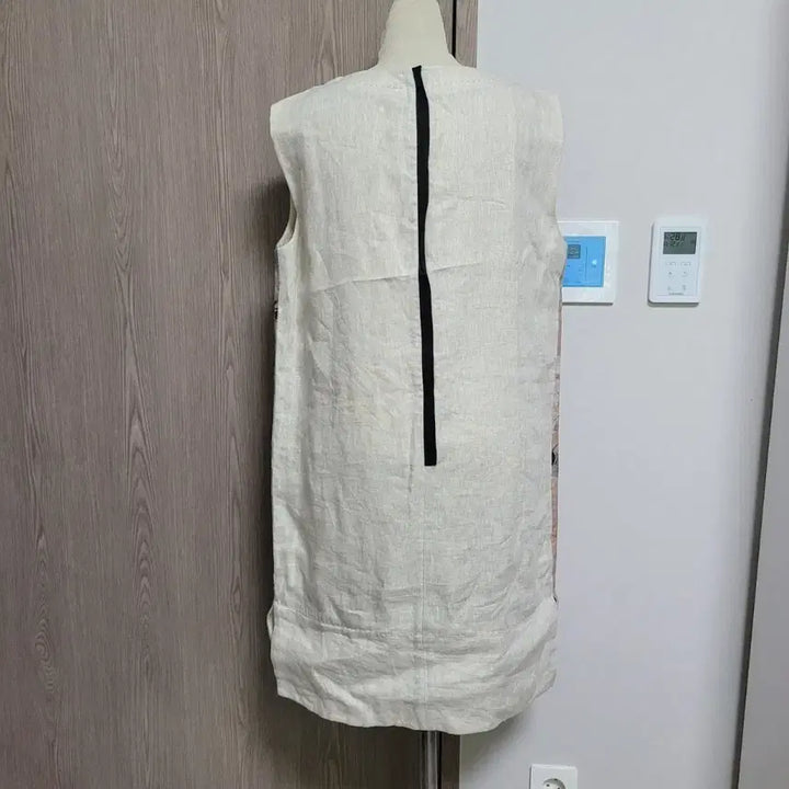 [BUNJANG] Lebeige Linen Floral Pattern Midi Dress / 르베이지 플라워 패턴 린넨 원피스