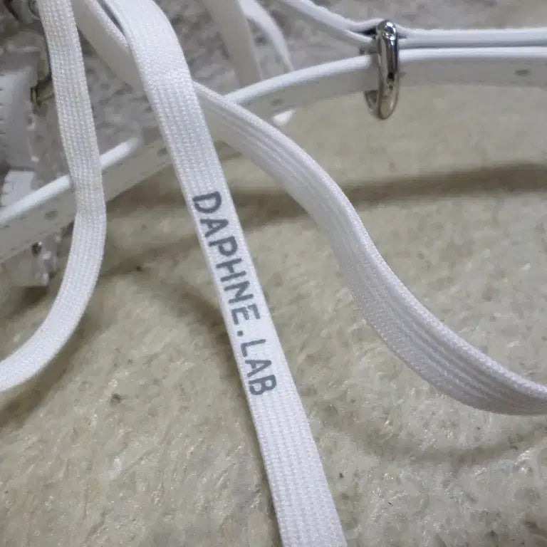[BUNJANG] Daphne Lab White Cowhide Hobo Bag Shoulder Bag / 호로록구제 다프네랩 화이티 소가죽 호보백 숄더백 중고 가방