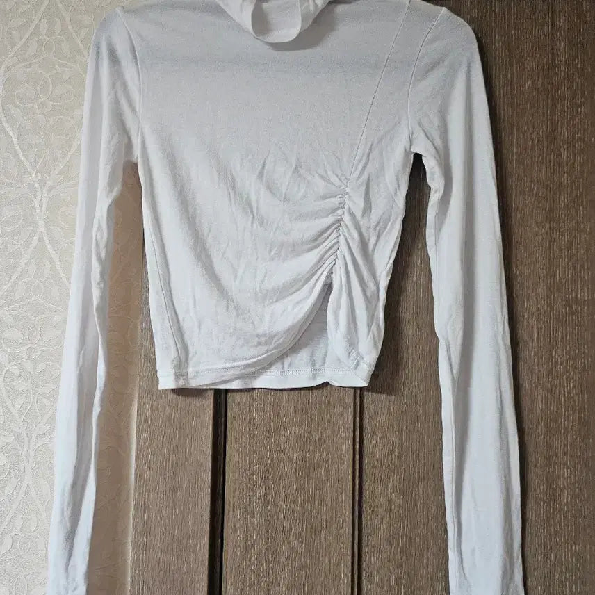 [BUNJANG] Ruched Cropped Spandex T-Shirt / 셔링 크롭 스판 티셔츠