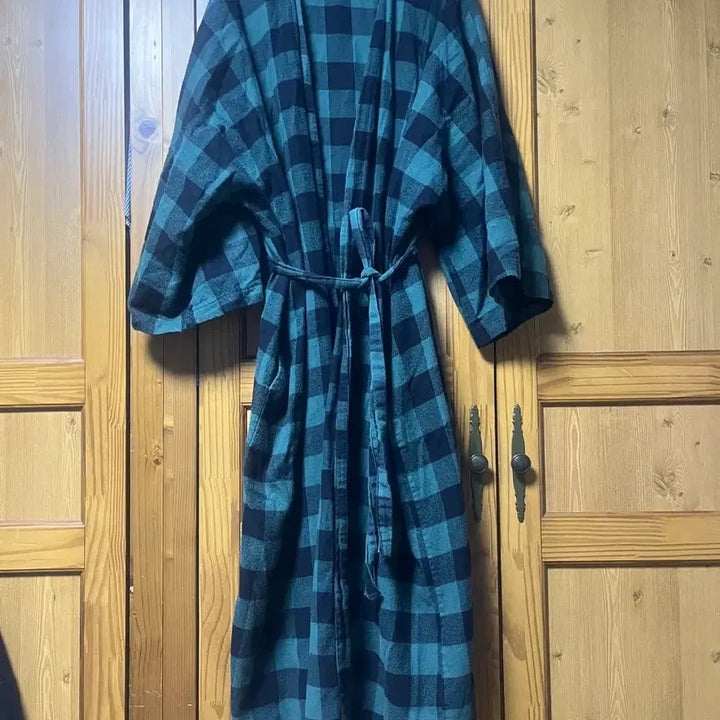 [BUNJANG] 11am Green &amp; Black Check Robe / 11am 잠옷 로브