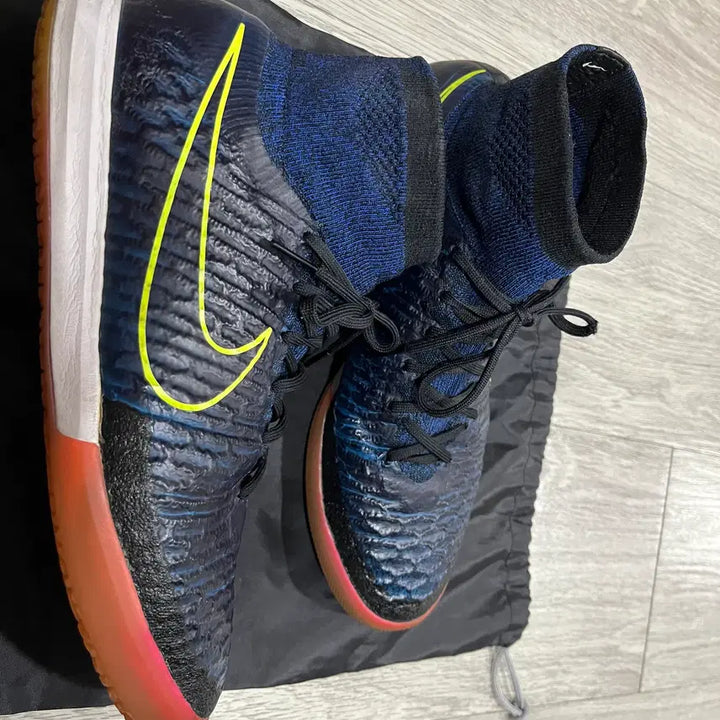 [BUNJANG] Nike Magista Proximo IC Football Boots (265) / 나이키 마지스타 프록시모 IC [265] 풋살화