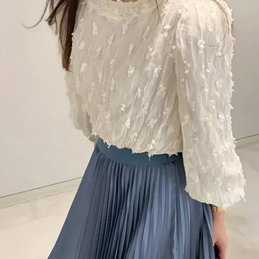 [BUNJANG] Byssiny Somssom Blouse / [새상품] 바이씨니 제작 솜솜 블라우스