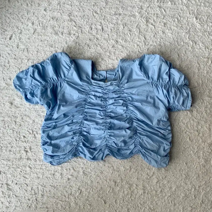 [BUNJANG] Blue Shirred Short Sleeve Blouse / 블루 셔링 반팔 블라우스