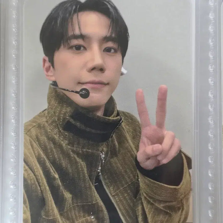 [BUNJANG] Lee Jun Young Chabreu Photocard / 이준영 샤브르 포카 덤있음