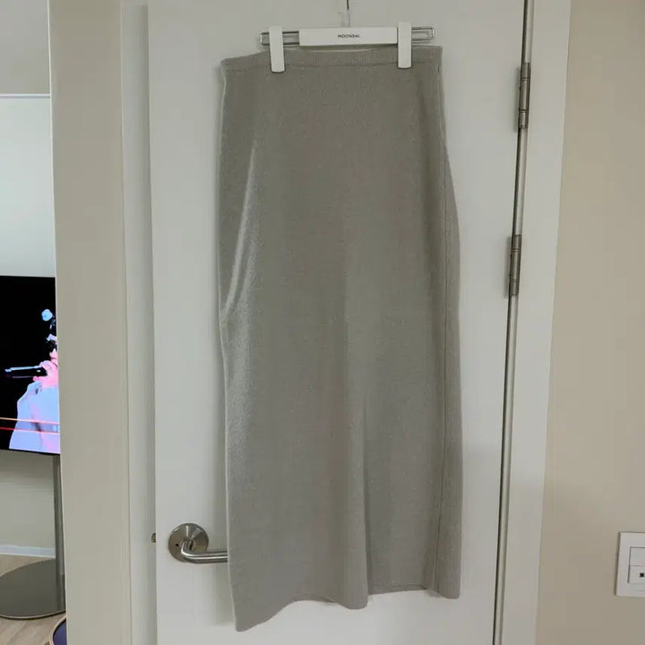[BUNJANG] 17 September Long Skirt / 르17셉템버 스커트 38