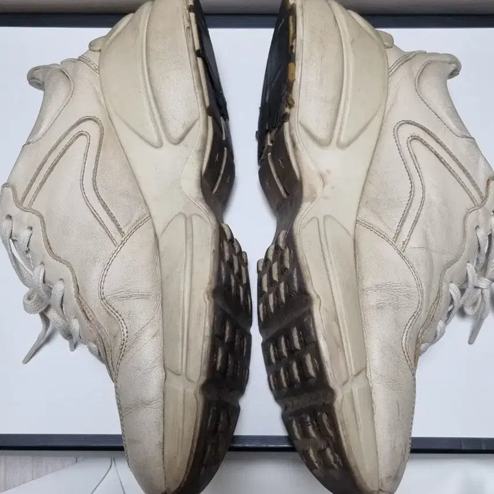 [BUNJANG] Gucci Rhyton Sneakers / 구찌 라이톤 스니커즈 5.5