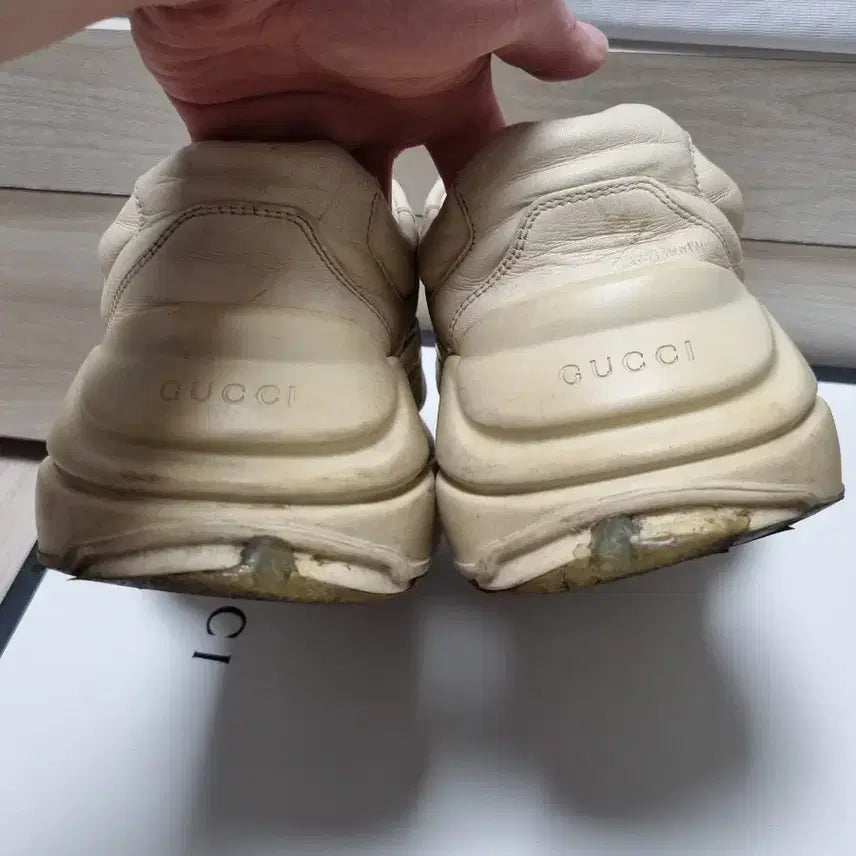 [BUNJANG] Gucci Rhyton Sneakers / 구찌 라이톤 스니커즈 5.5