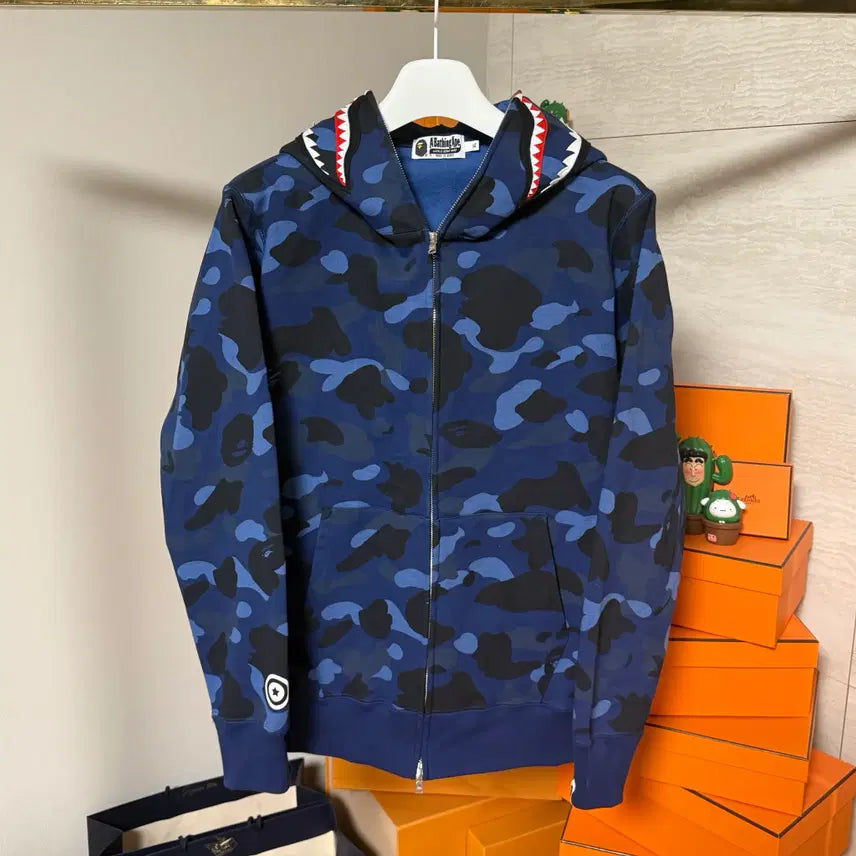 [BUNJANG] BAPE Color Camo Shark Full Zip Hoodie Navy / [xl사이즈]베이프 컬러 카모 샤크 풀집업 후드 네이비