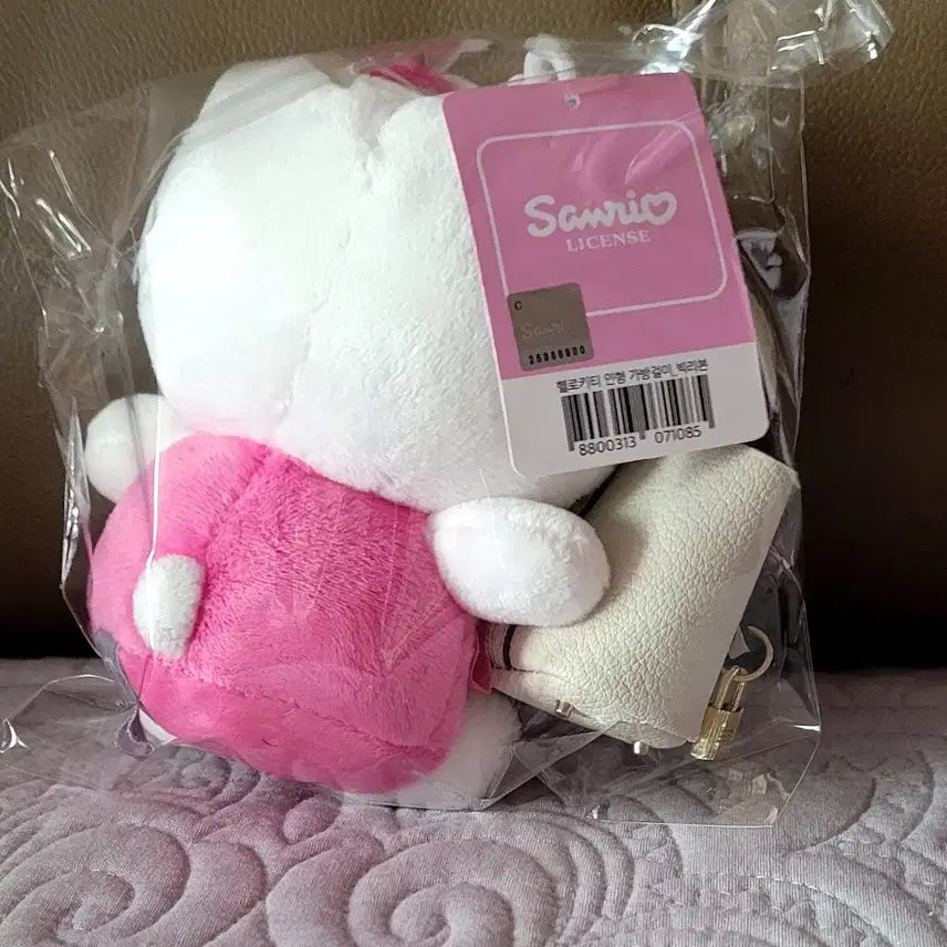 [SOLD OUT] 헬로키티28cm인형+키티 빅리본+미니어처 핸드백(새상품)