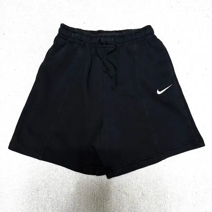 [SOLD OUT] [S,90]나이키 여성 트레이닝 팬츠 반바지 블랙