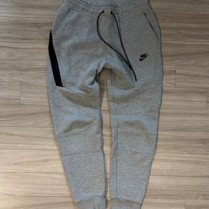 [BUNJANG] Nike Tech Pack Gray Pants / 테크팩 바지 그레이
