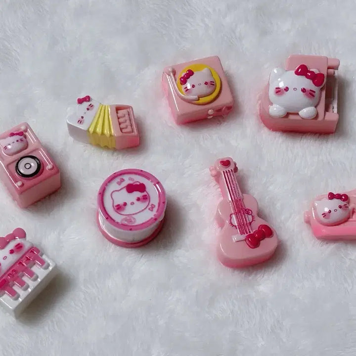 [BUNJANG] Hello Kitty Pink Musical Instrument Miniature Figure Set / 헬로키티 핑크 악기 미니어처 피규어 세트