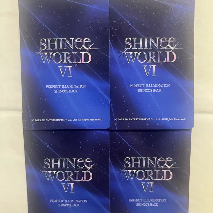 [BUNJANG] SHINee SHINee WORLD 6 Perfect Illumination Photocard Set / 샤이니월드6 Perfect Illumination  포토카드 4장