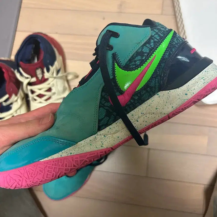 [BUNJANG] LeBron NXXT Gen AMPD EP Sneakers / 르브론 nxxt 젠 ampd ep 275