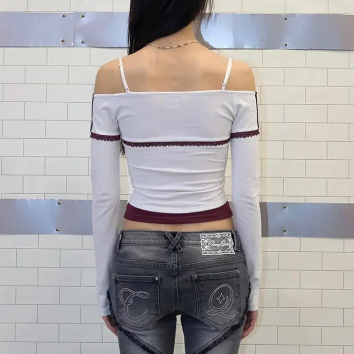 [BUNJANG] Cherry Quarry Lace Off-Shoulder Long-Sleeve T-Shirt / 체리퀴리 레이스 오프숄더 긴팔 티셔츠