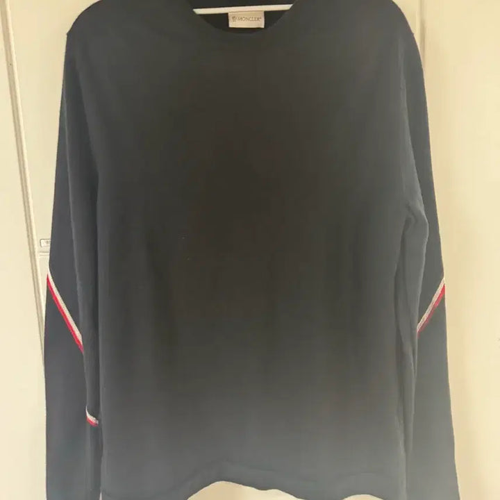 [BUNJANG] Moncler Black Round Neck Knit Sweater / 몽클레어 블랙 라운드넥 니트