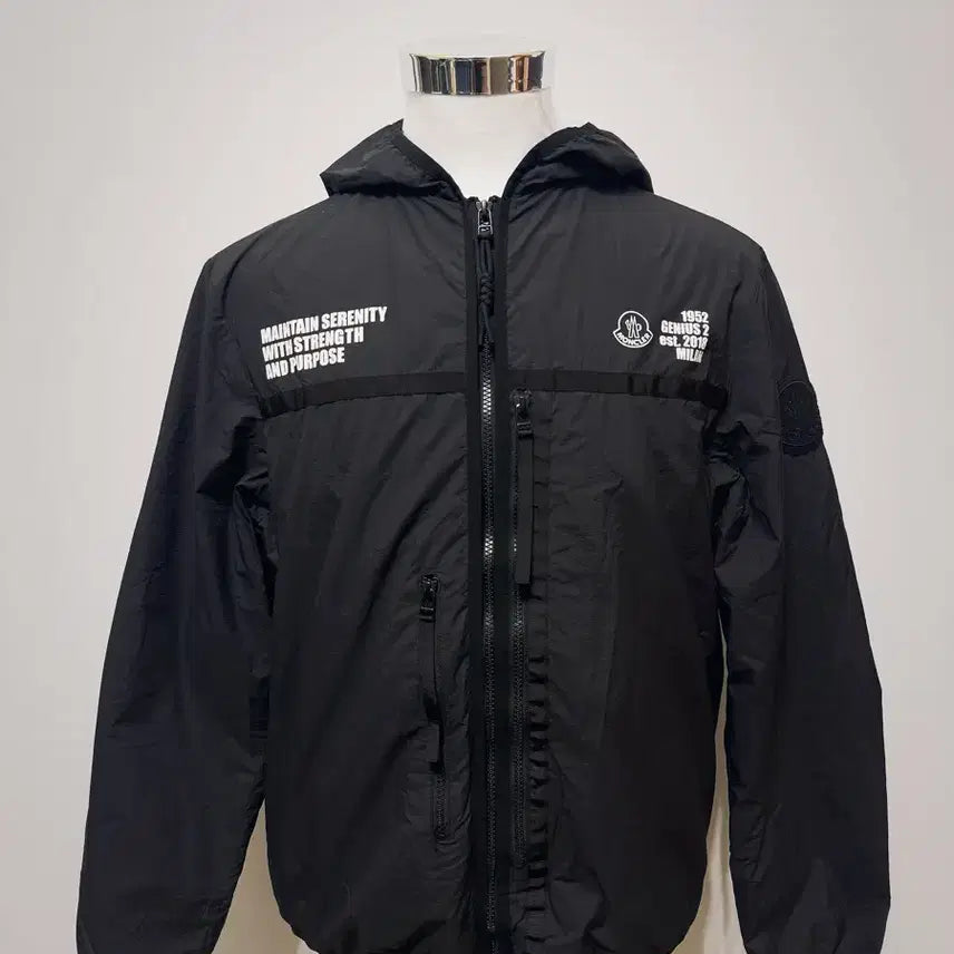 [SOLD OUT] [MONCLER] 몽클레어 지니어스 바람막이