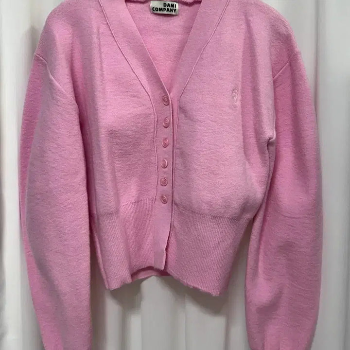 [BUNJANG] DAMI COMPANY Pink Soft V-Neck Cardigan / 다미컴퍼니 핑크 소프트 브이넥 가디건