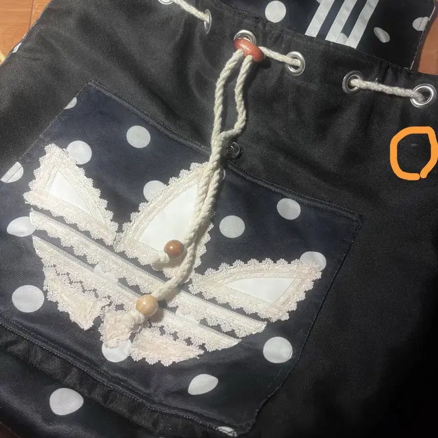 [SOLD OUT] 아디다스 업사이클링 백팩