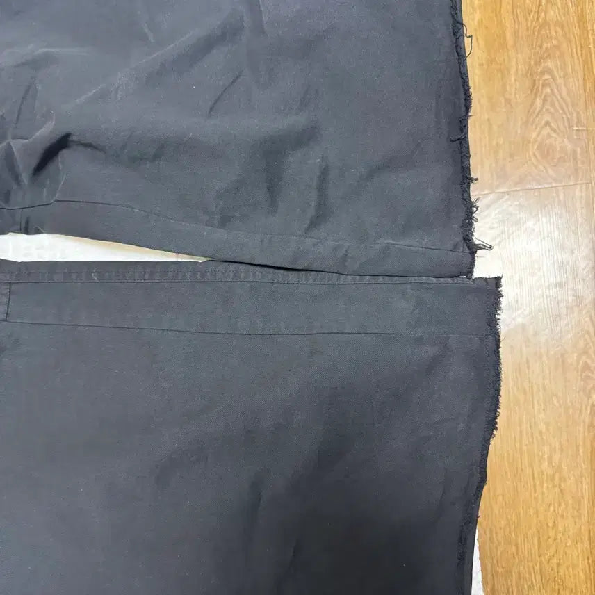 [BUNJANG] Polytelu Feather Goshima Size 2 / 폴리테루 페더 고시마 블랙 2사이즈