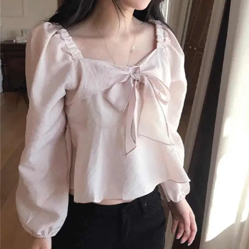 [BUNJANG] Cloud Emotion Atelier Ribbon Blouse / 클라우드이모션 아뜰리에 리본 블라우스