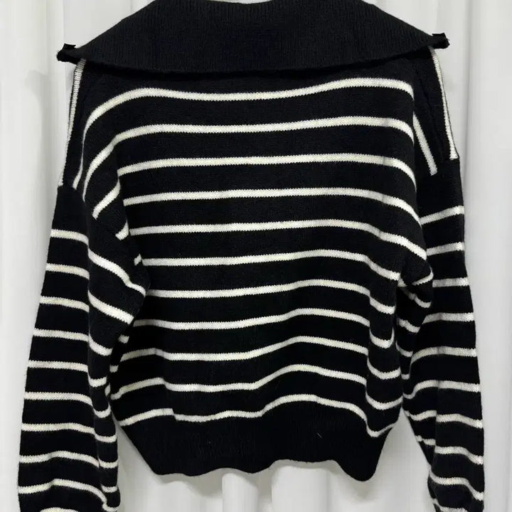 [BUNJANG] Striped Half-Zip High Neck Knit Sweater / [새상품] 스트라이프 반집업 하이넥 카라 니트
