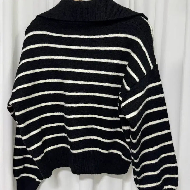 [BUNJANG] Striped Half-Zip High Neck Knit Sweater / [새상품] 스트라이프 반집업 하이넥 카라 니트