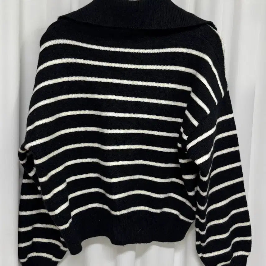 [BUNJANG] Striped Half-Zip High Neck Knit Sweater / [새상품] 스트라이프 반집업 하이넥 카라 니트