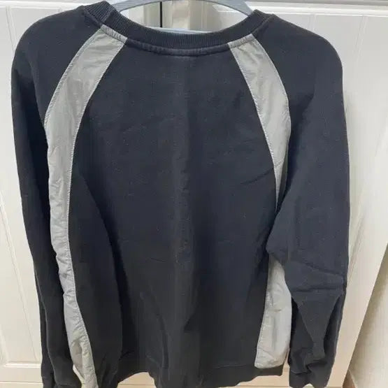 [BUNJANG] Compagno Anecdote Raglan Sweatshirt / 꼼파뇨 에넥도트 레글런 맨투맨
