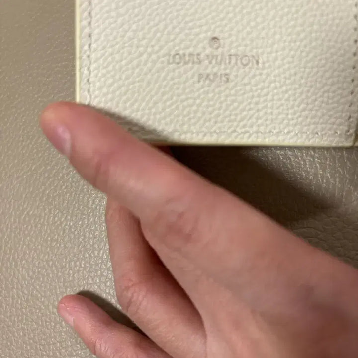 [BUNJANG] Louis Vuitton Monogram White Bifold Wallet / 루이비통 화이트 모노그램 반지갑