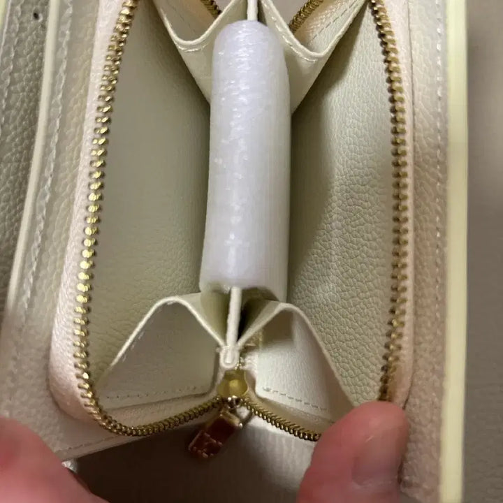 [BUNJANG] Louis Vuitton Monogram White Bifold Wallet / 루이비통 화이트 모노그램 반지갑
