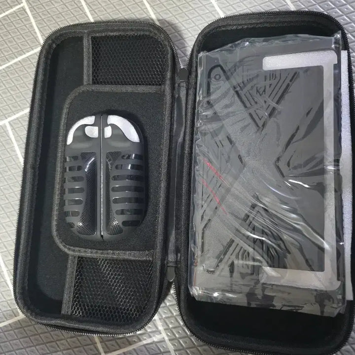 [BUNJANG] Nintendo Switch Pouch and Game Card Case Set / 닌텐도 스위치2 파우치 케이스 칩 케이스 셋트로 일괄 팝니다