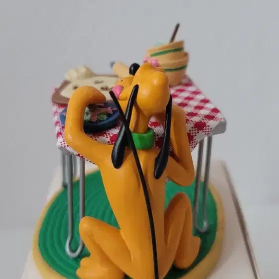 [SOLD OUT] (에네스코) 디즈니 플루토 오너먼트 피규어
