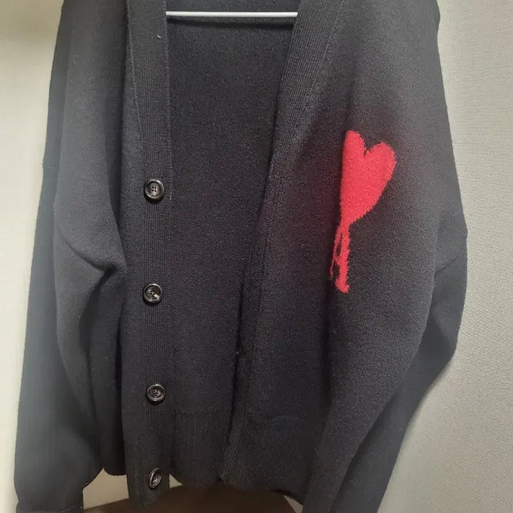 [BUNJANG] Ami Big Heart Intarsia Cardigan (L) / 아미 빅하트 인타르시아 가디건 오버핏L