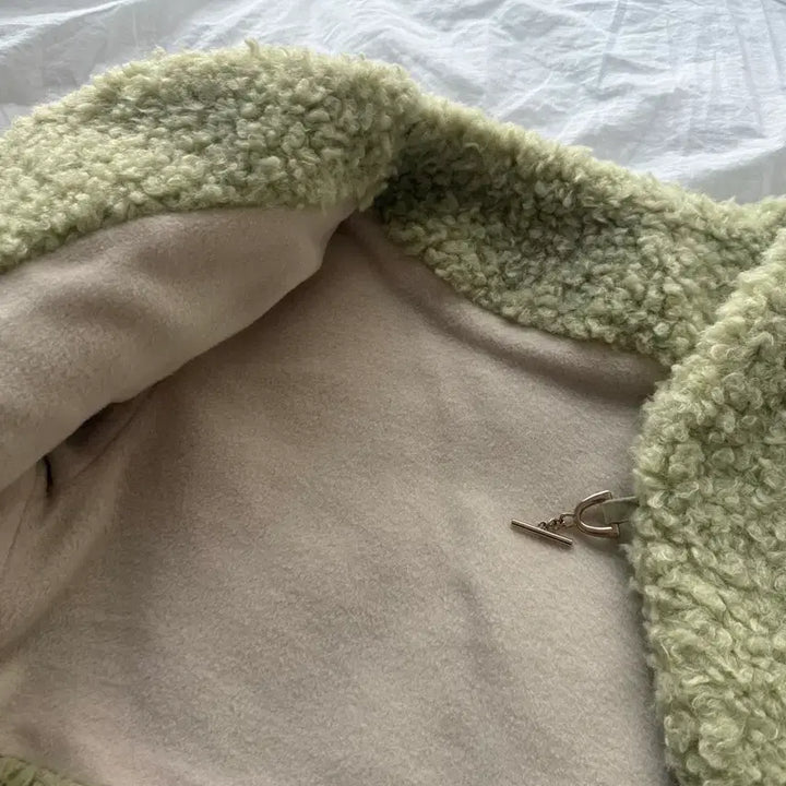 [BUNJANG] Green Crop Sherpa Jacket / 양털 뽀글이 크롭 자켓