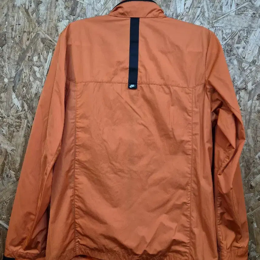 [BUNJANG] Nike Windbreaker Jacket (Orange) / 나이키 윈드브레이커 바람막이 M 오렌지 (스우시로고)