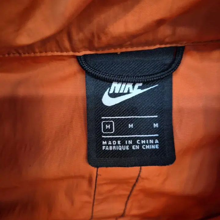 [BUNJANG] Nike Windbreaker Jacket (Orange) / 나이키 윈드브레이커 바람막이 M 오렌지 (스우시로고)