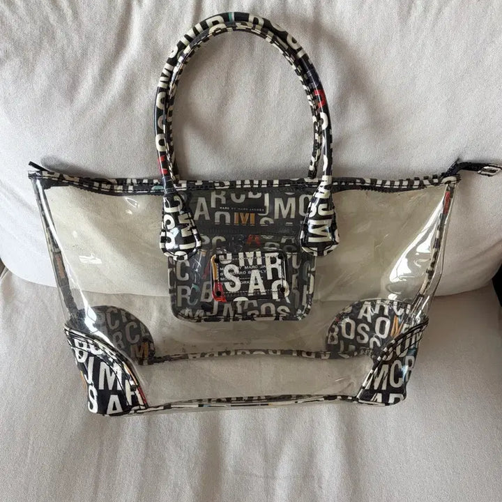 [SOLD OUT] 마크 제이콥스 (Marc Jacobs) 빈티지 PVC 숄더백 (블랙 /