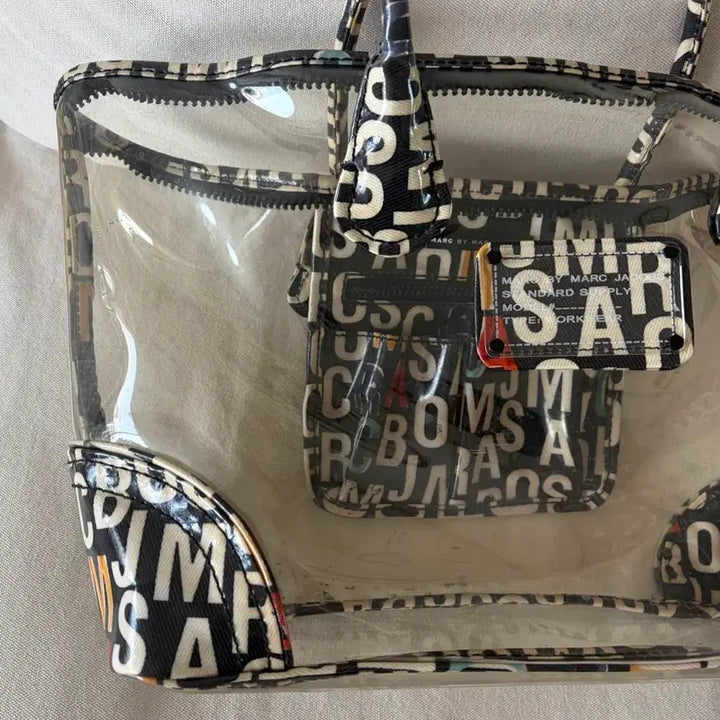 [SOLD OUT] 마크 제이콥스 (Marc Jacobs) 빈티지 PVC 숄더백 (블랙 /