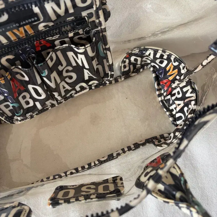 [SOLD OUT] 마크 제이콥스 (Marc Jacobs) 빈티지 PVC 숄더백 (블랙 /