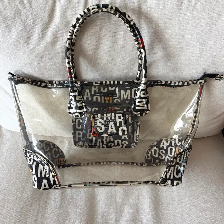 [SOLD OUT] 마크 제이콥스 (Marc Jacobs) 빈티지 PVC 숄더백 (블랙 /