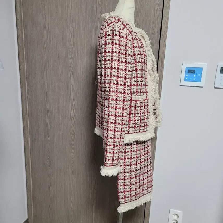 [BUNJANG] Dint Tweed Two-Piece Set (Jacket + Skirt) / 딘트 트위드 투피스 세트 (자켓+스커트)