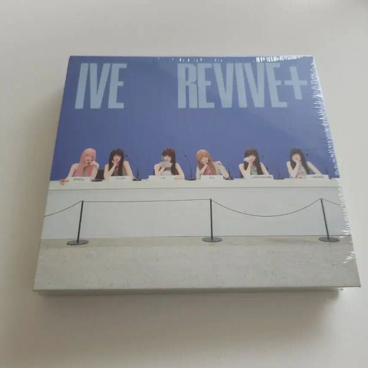 [BUNJANG] IVE REVIVE+ Spoiler Album / IVE 아이브 REVIVE+ 스포일러 미개봉 spoiler 리바이브 앨범
