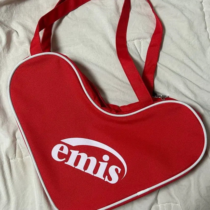 [BUNJANG] Emis Red Heart Shoulder Bag / 이미스 레드 하트 숄더백