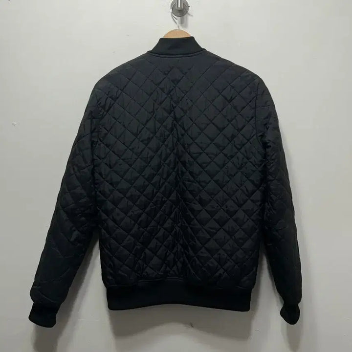 [BUNJANG] Adidas Quilted Black Bomber Jacket M / 아디다스 퀼팅 블랙 봄버 자켓 M