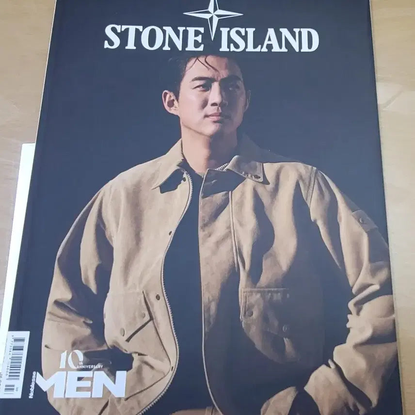 [BUNJANG] Man Noblesse Magazine - Koo Ja Wook Cover / [잡지분철] 맨노블레스 2026.03 - 구자욱