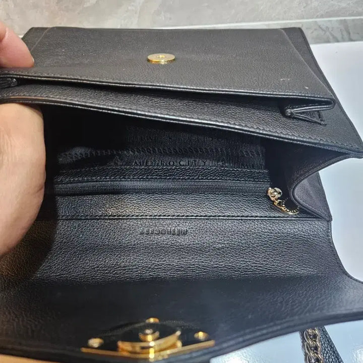 [BUNJANG] Metrocity Crossbody Bag / 깔끔중고) 메트로시티 크로스백